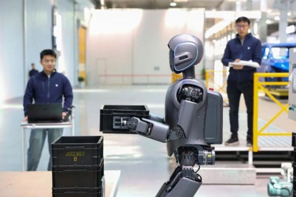 百家乐Android/通用版APP最新版 蓦地大跳水，机器东谈主卖脱手机价
