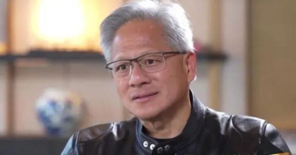 百家乐Android/通用版APP最新版 黄仁勋：AI时期无需过度纠结“应该学什么专科”，职责中所需的“东谈主性”部分无法被AI取代